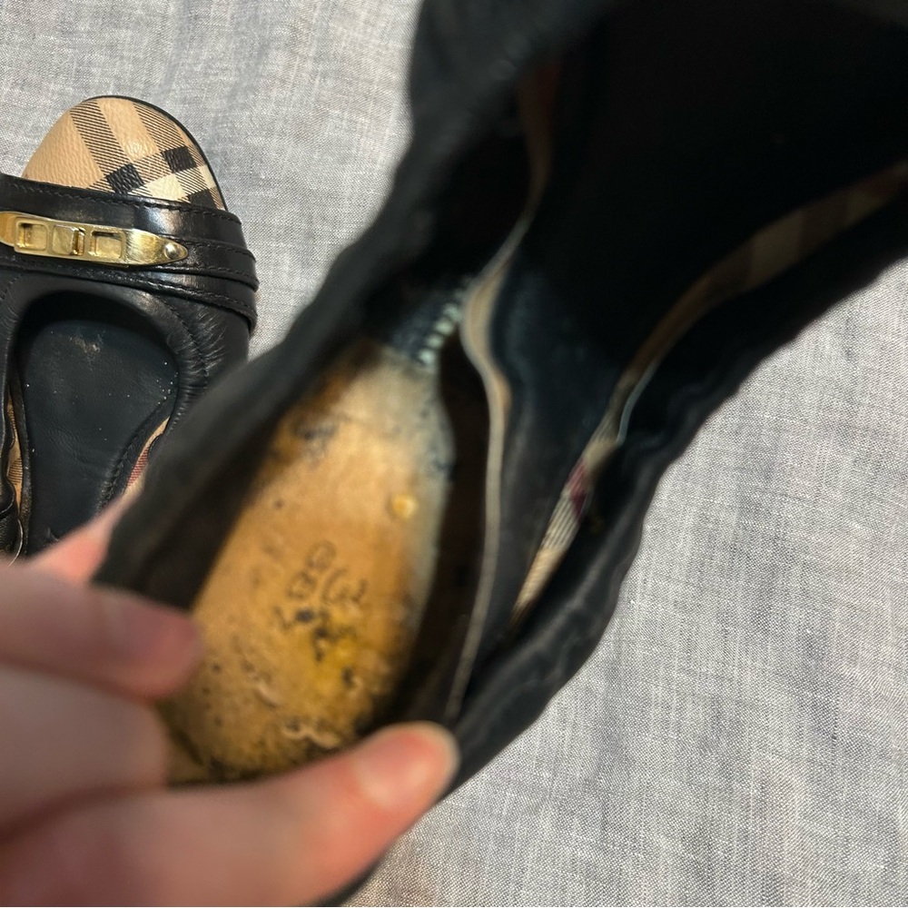 Burberry Haymarket Aston Ballerina Flats Black Novacheck Size 37 US 7 - Picture 12 of 14